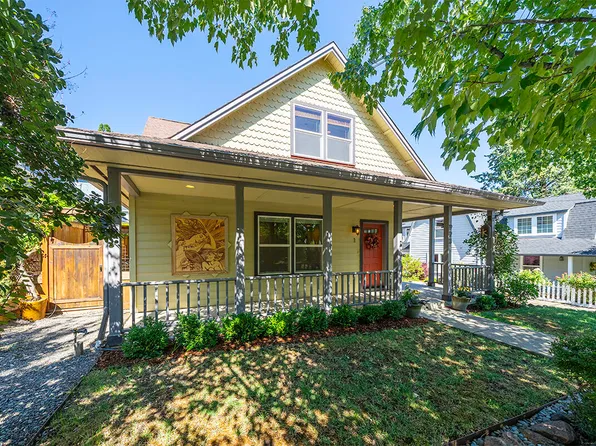 923 Bellview Ave Unit 1, Ashland, OR 97520