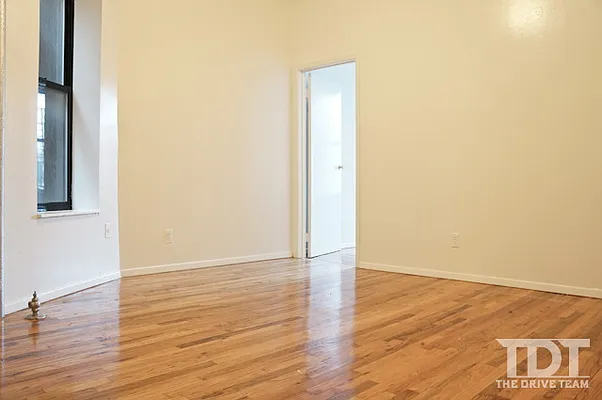 Rented by J Misrahi Realty Corp | media 35