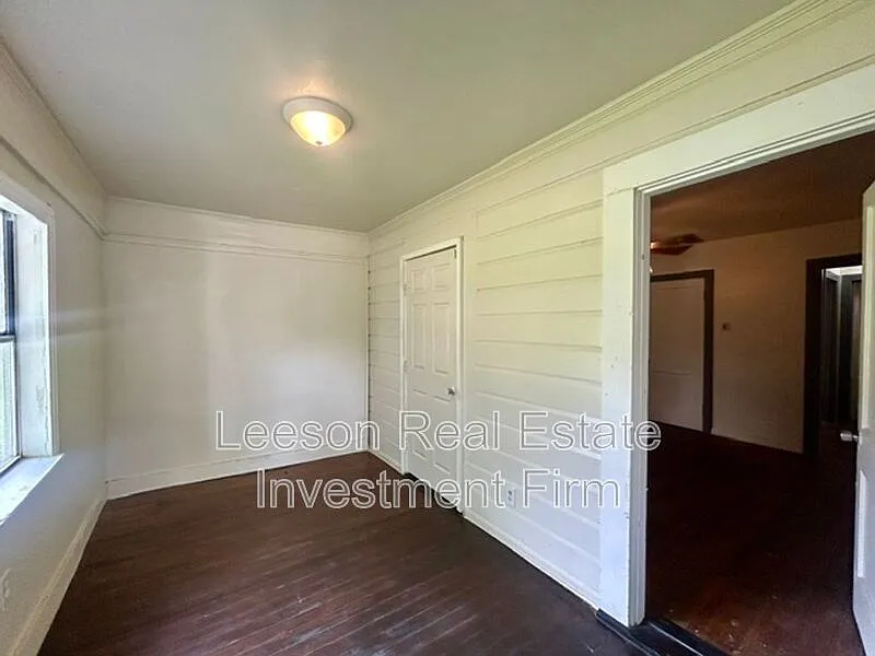 2 bed, 1.0 bath, 961 sqft, $615 — Photo 3