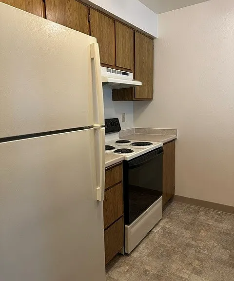 Kinnear Park Apartments — Photo 14