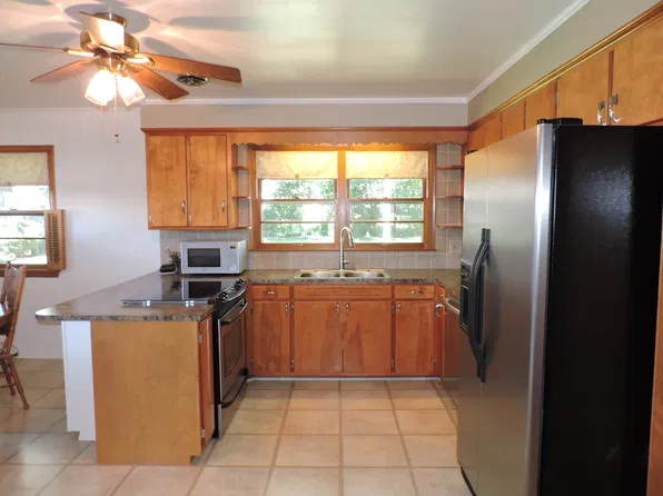 306 Meeker Ave, Greenville, OH 45331