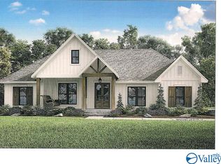 485 Boys Ranch Rd, Hartselle, AL 35640