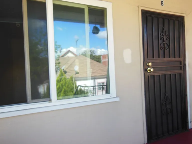 307 N Howard St #B — Photo 1
