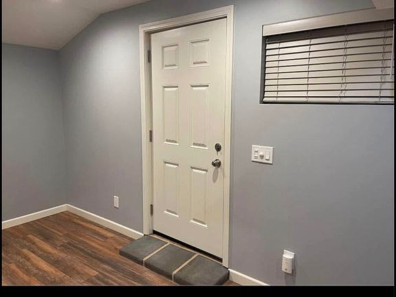 2nd image of 4039 Paula St