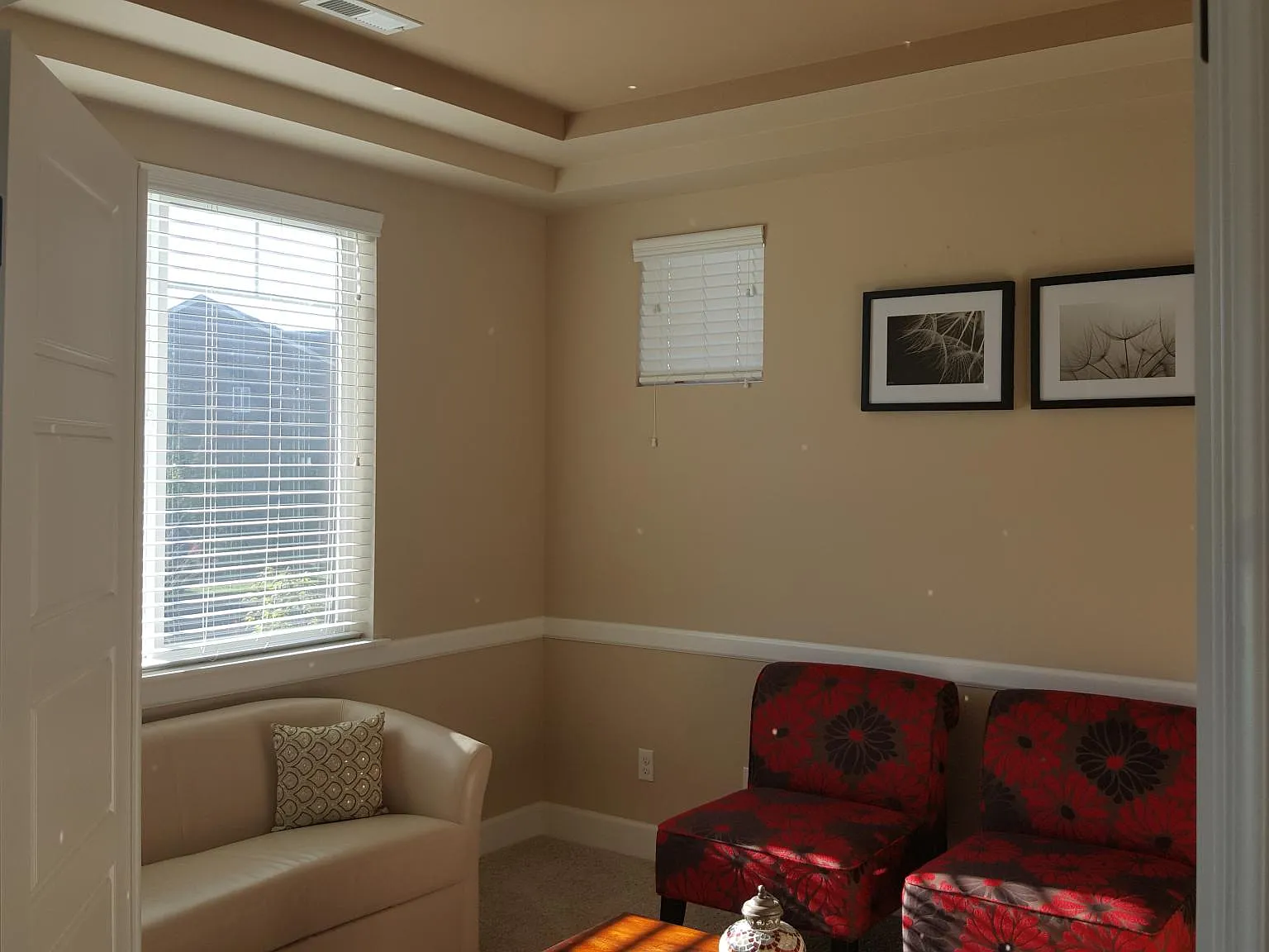 4 bed, 3.5 bath, 3317 sqft, $4,150 — Photo 4