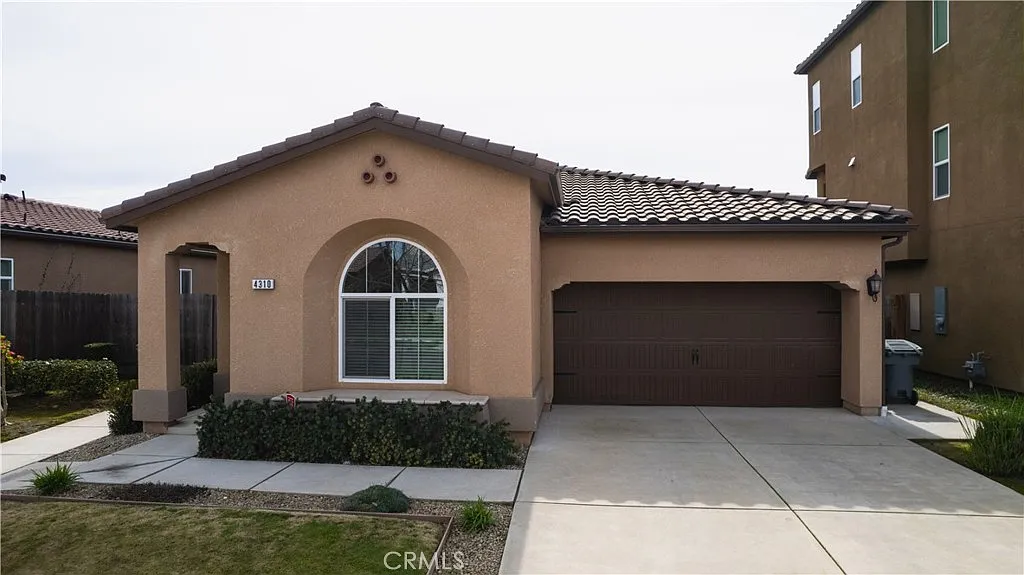 4310 Bixby Way photo 1