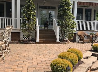 1131 Lake Dr, Robbinsville, NJ 08691
