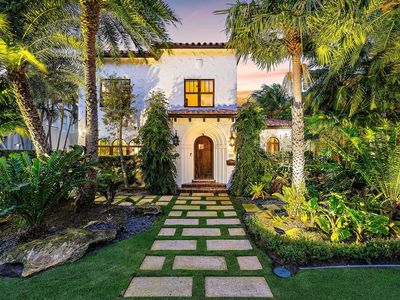 205 Monroe Drive, West Palm Beach, FL, 33405