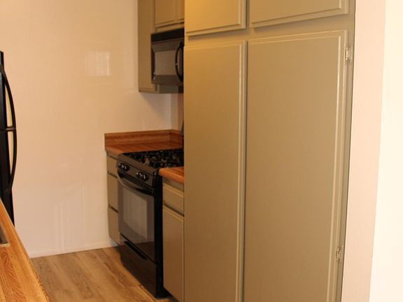 5th image of 3703 Inglewood Blvd APT 204