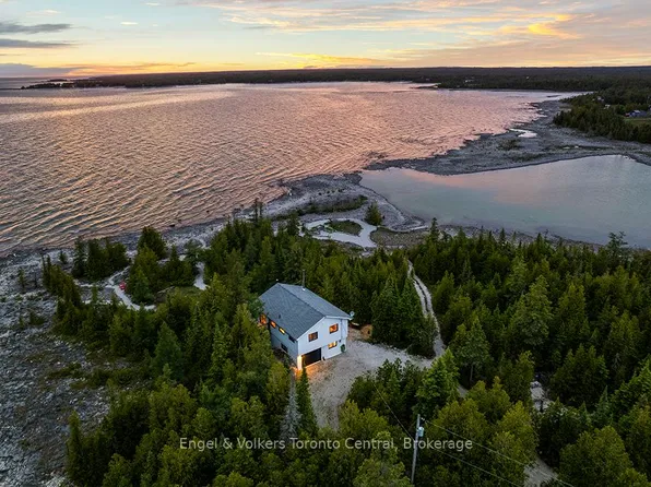 64 Larsen Cove Rd N, Northern Bruce Peninsula, ON N0H 1Z0