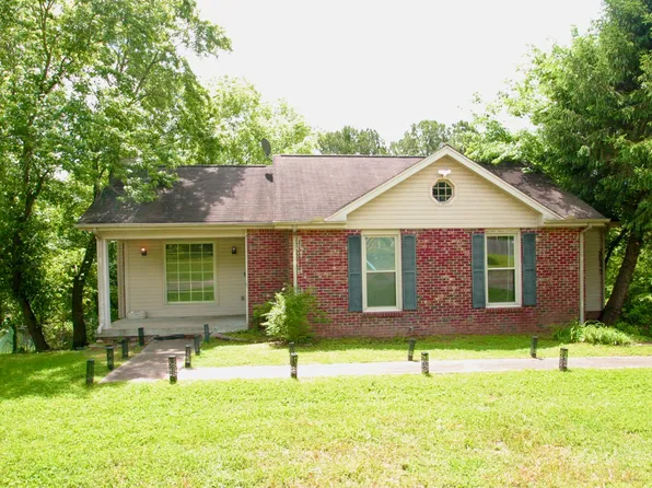 221 Santa Rosa Ct, Old Hickory, TN 37138