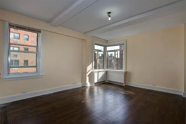 Sold by Douglas Elliman | media 19