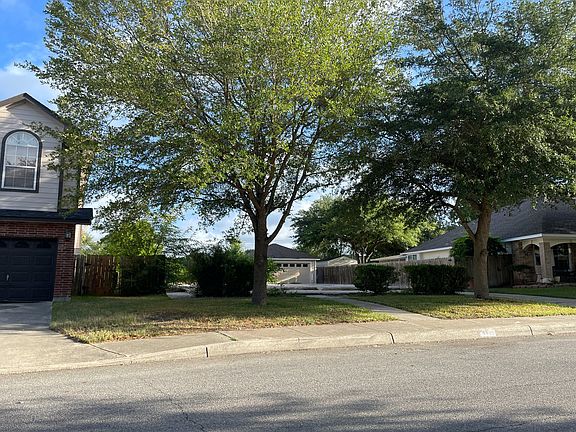3rd image of 4409 Canary Bnd