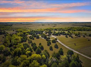 3540 Fm 85, Ennis, TX 75119