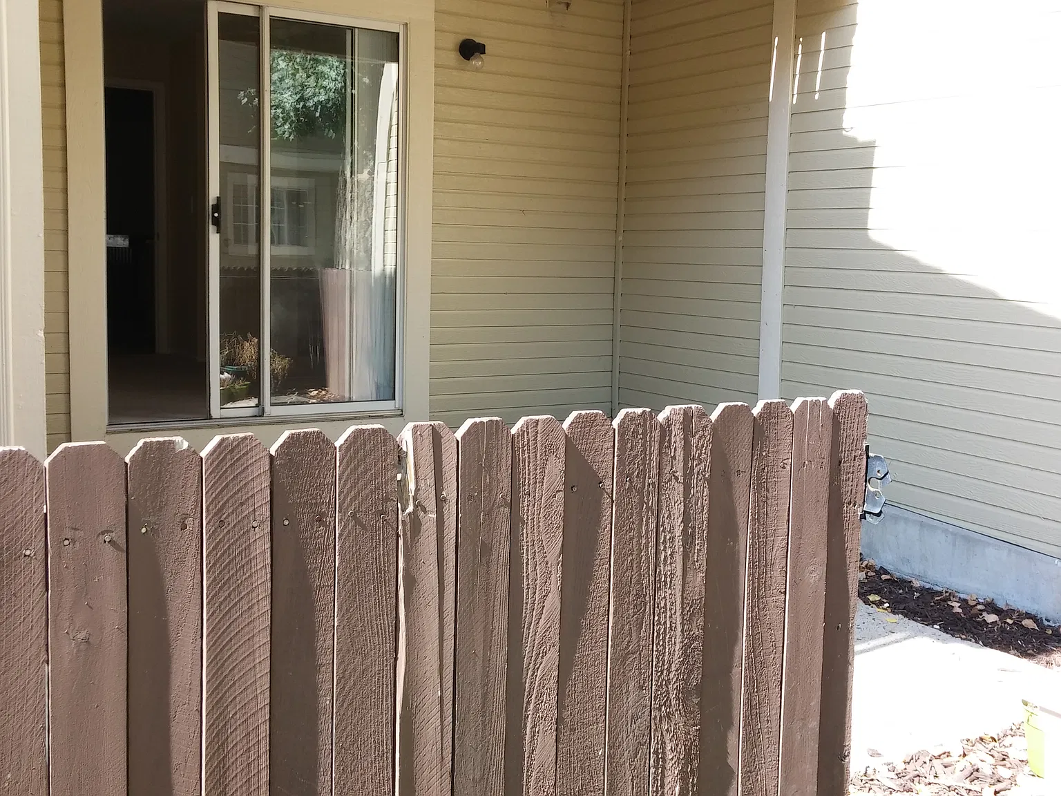 2 bed, 1200 sqft, $1,700 — Photo 3