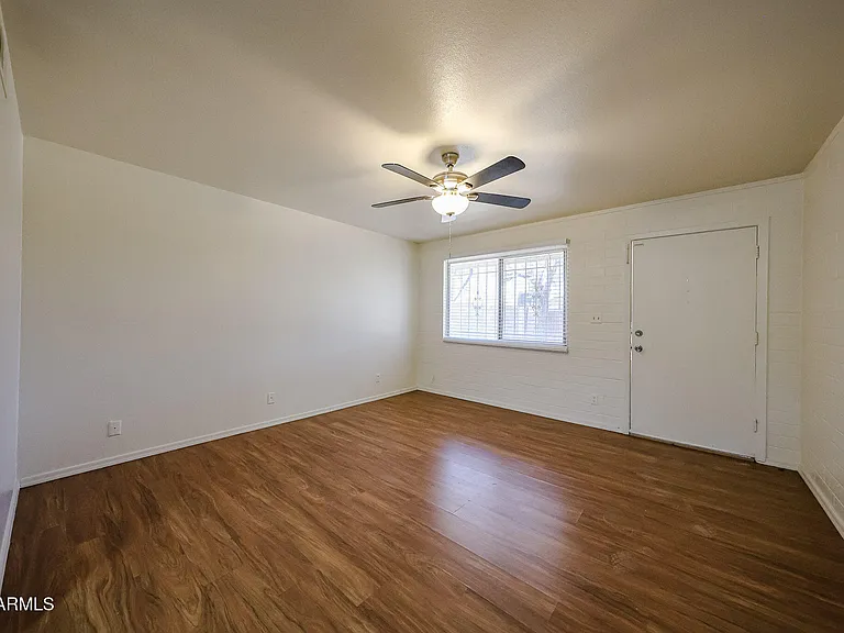 2226 W Heatherbrae Dr #4 — Photo 9