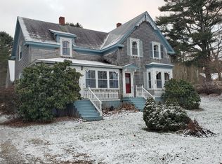 9 Decker Hill Rd, Southport, ME 04576