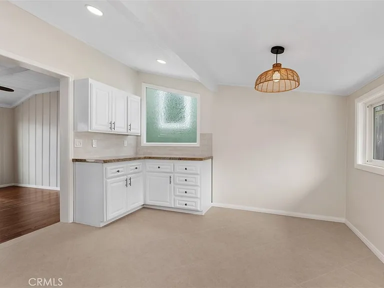 31726 Virginia Way — Photo 14