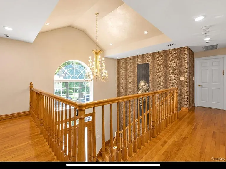 27 Circle Dr — Photo 15