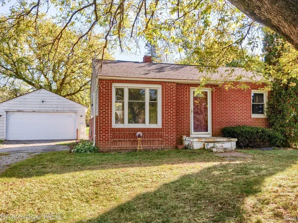 2443 S Vassar Rd, Davison, MI 48423