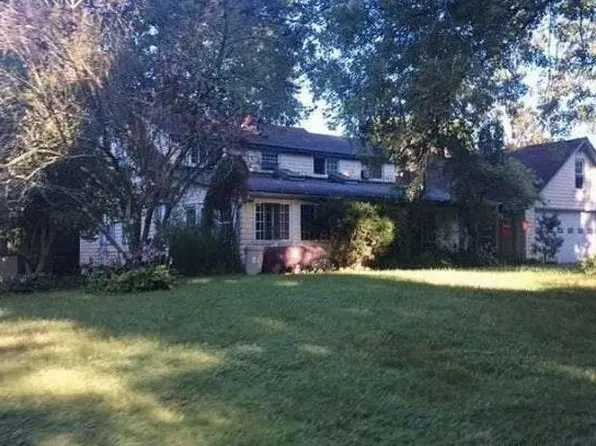 658 Watertown Rd, Middlebury, CT 06762