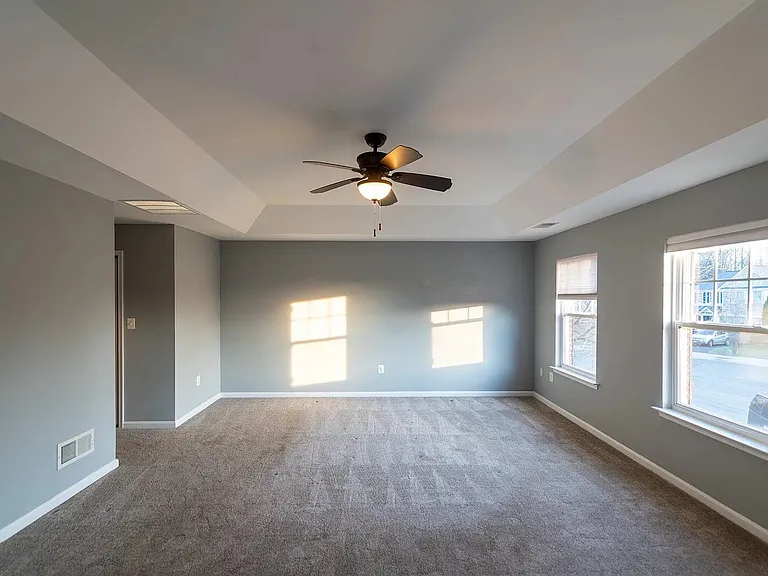 43 Wiltshire Dr — Photo 16