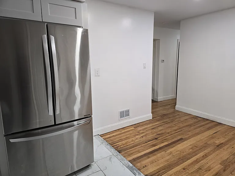 14 Pasadena Ave — Photo 13