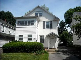 30 Maplehurst Rd, Rochester, NY 14617
