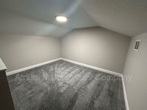 4th image of 5127 SE 103rd Ln Unit 1