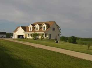 10798 Topper Rd, Blue Mounds, WI 53517