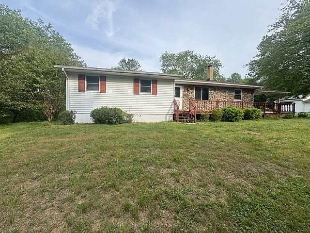 1st image of 12 Dogwood Ln