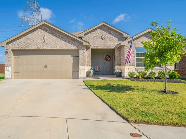 1705 Willow Creek Rd, Lancaster, TX 75146