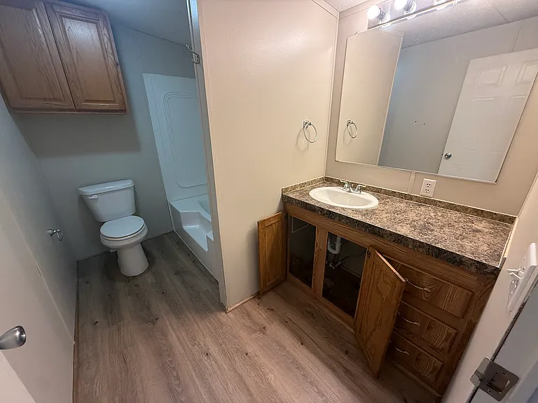 475974 E 1090th Rd — Photo 5