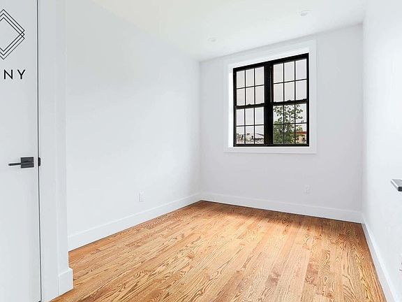 4th image of 241 Marion St #2L
