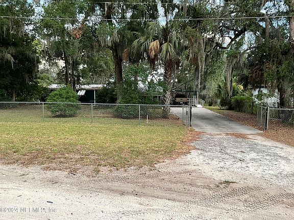 3rd image of 317 WHITE SANDS BEACHES Drive