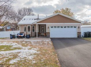 1270 107th Ln NW, Coon Rapids, MN 55433