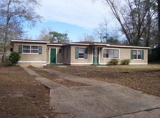 1218 Valley Forge Rd, Dothan, AL 36301