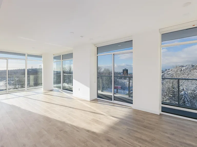 200 Klahanie Ct #1106 — Photo 3