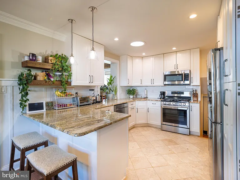 6712 New Hope Dr — Photo 4