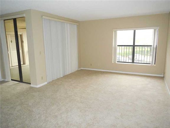 3rd image of 2972 Carambola Cir S #2047