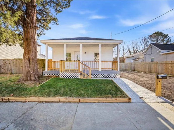 407 Pine Ave, Newport News, VA 23607