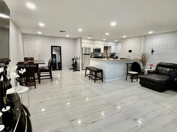 518 NW 47th Ct, Oakland Park, FL 33309