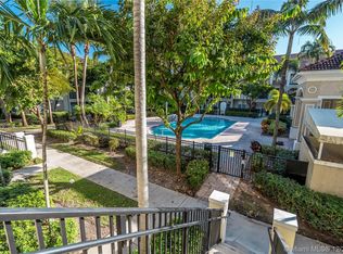 5940 W Sample Rd APT 305, Coral Springs, FL 33067