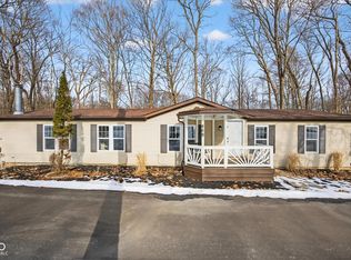 469 E Fawn Ridge Trl, Bloomington, IN 47408