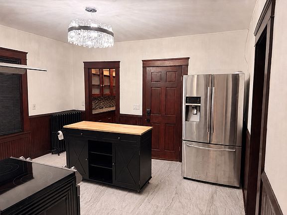 3rd image of 43 Woodbine St #2
