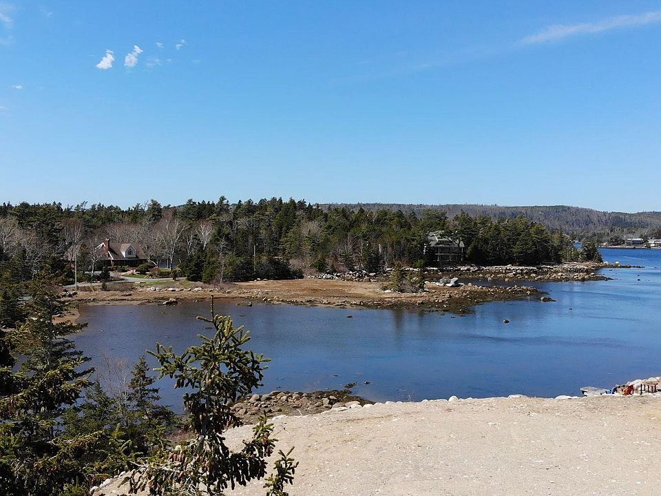 1st image of 42 Whynachts Point Rd