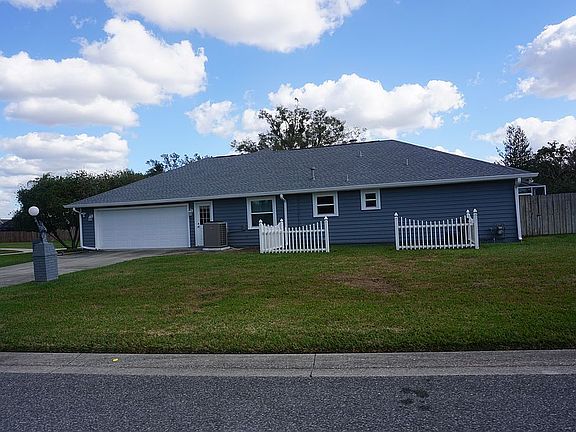 4th image of 2960 SE 36th Ln