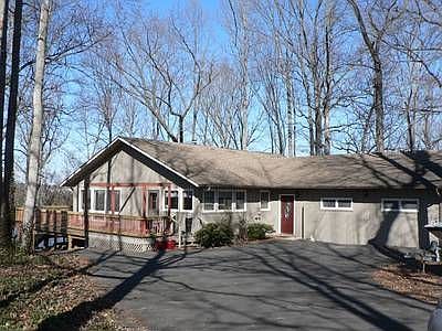 1st image of 6222 Julian Ln