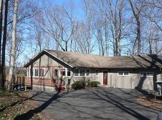 6222 Julian Ln, Mineral, VA 23117
