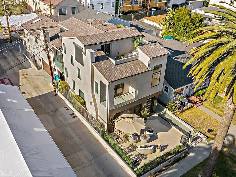 415 Marguerite Ave — Photo 61